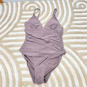 CUPSHE L Women's One Piece Swimsuit V Neck Ruched Bathing Suit brown